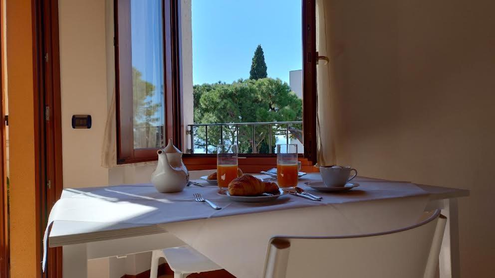 B&B Agora' Gardone Riviera Exterior photo